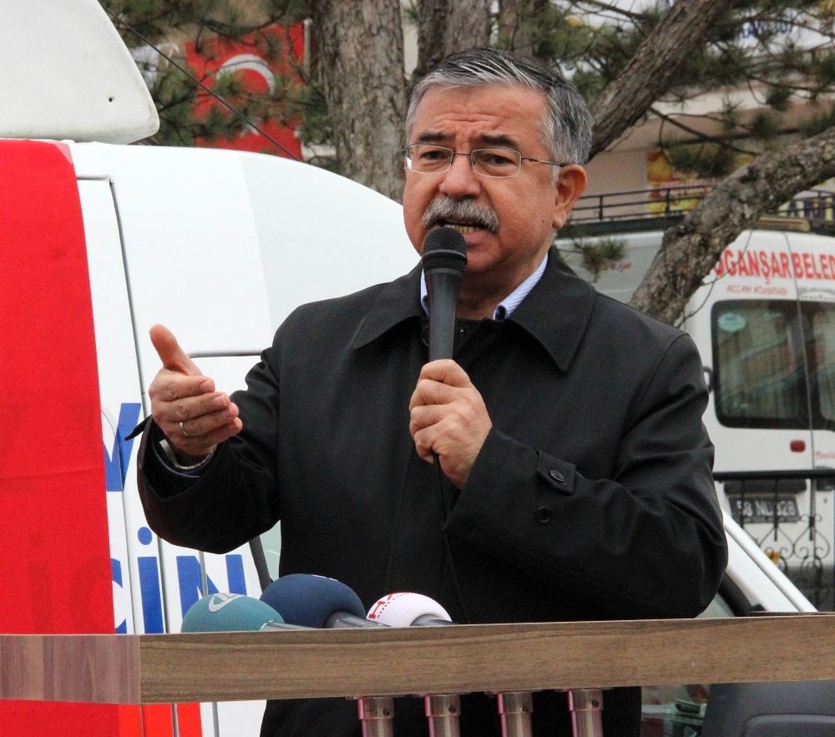 Milli Eğitim Bakanı Yılmaz: "Millet Diktatörü Seçmez"