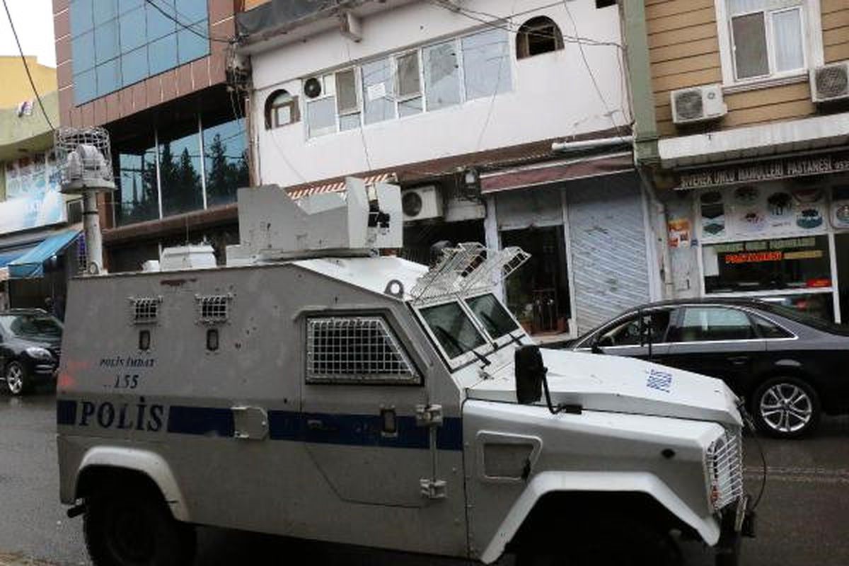 Siverek\'te Eğlence Mekanına Silahlı Saldırı: 1 Yaralı