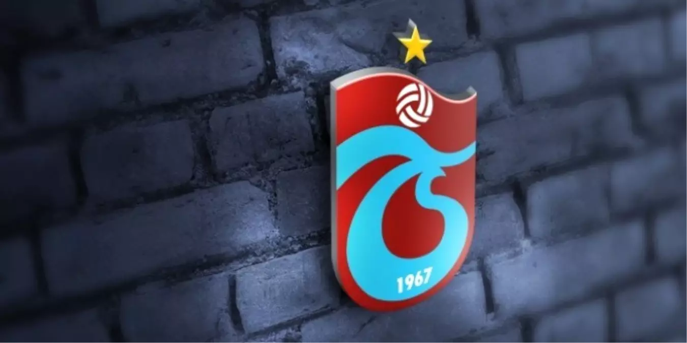 Trabzonspor ile İsmi Anılan Yıldız Futbolcu Trabzon\'da