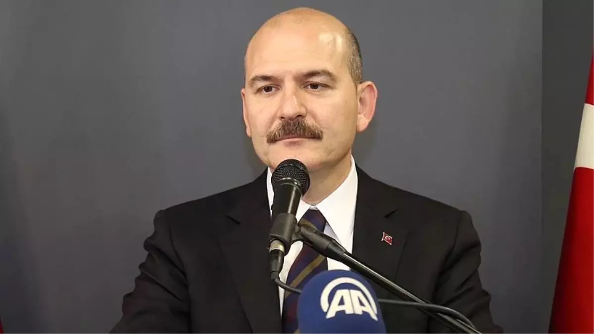 Bakan Soylu: "Okmeydanı\'ndaki Serserilerden Birisi Pantolonunu Değiştirmeyi Unutmuş, Yakalandılar"