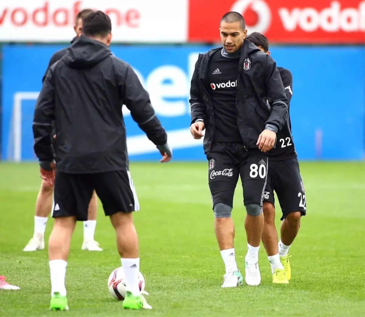 Beşiktaş, Lyon Maçı Hazırlıklarını Sürdürdü