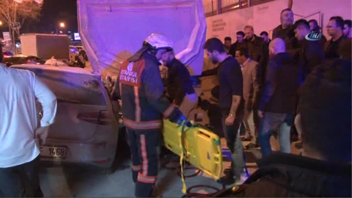 Beyoğlu\'nda Feci Kaza: 1 Ölü, 1 Yaralı