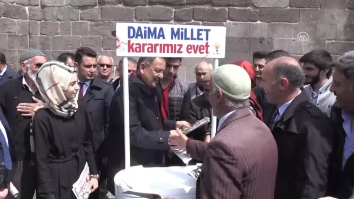 Çevre ve Şehircilik Bakanı Özhaseki