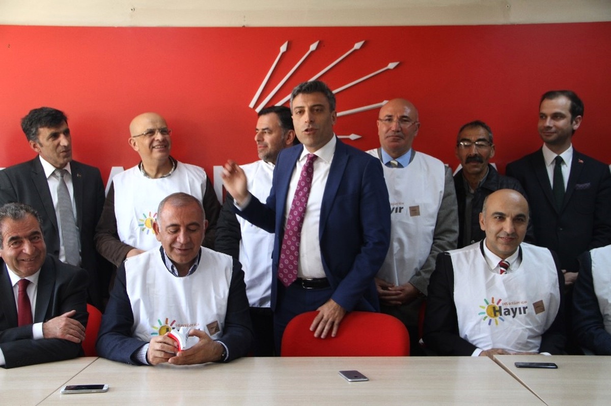 CHP\'li Yılmaz: "Suriye\'de Vekalet Savaşının Sahipleri Sahaya İniyor"