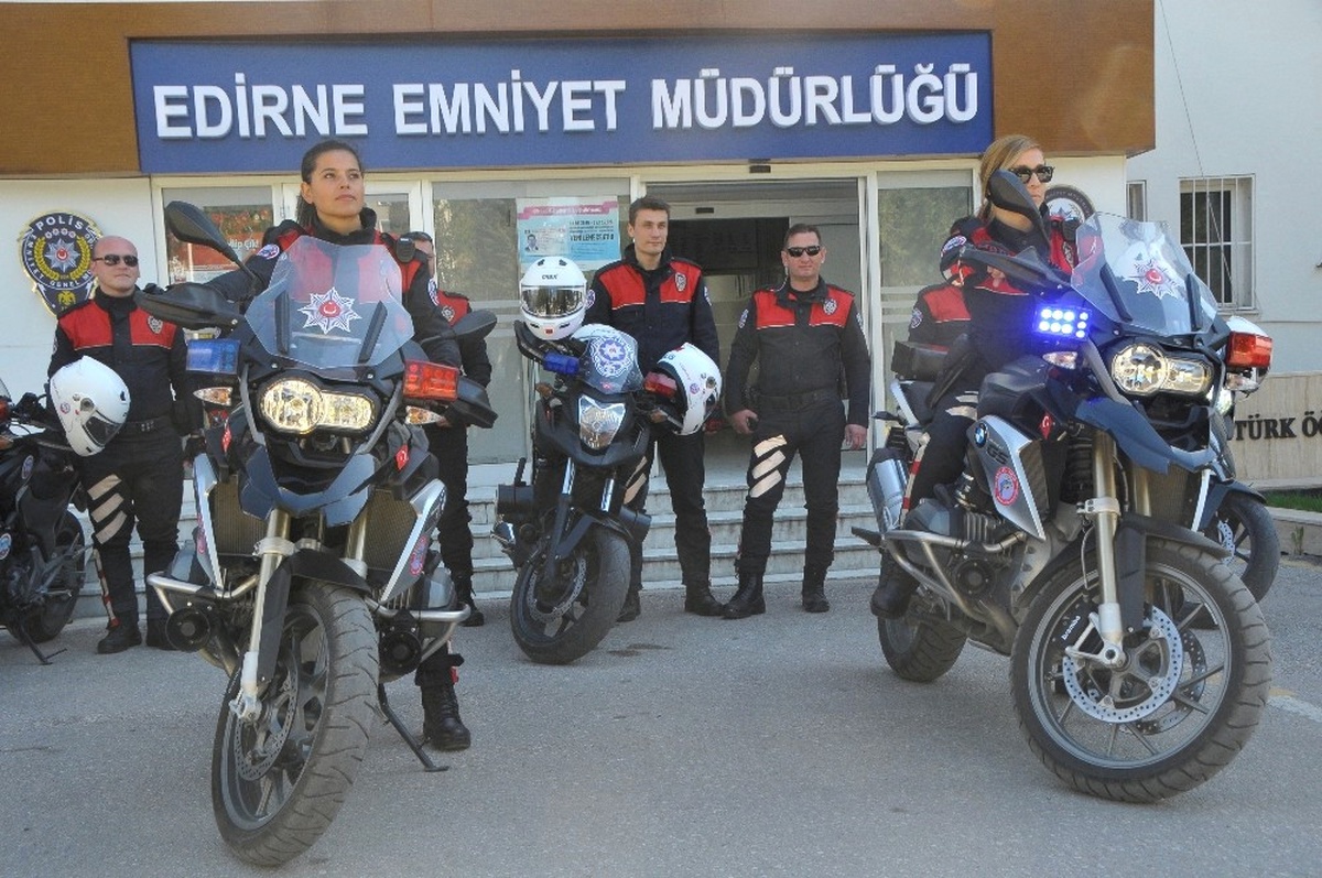 Edirne Emniyet Müdürlüğü\'nden 172\'inci Yıl Pozu