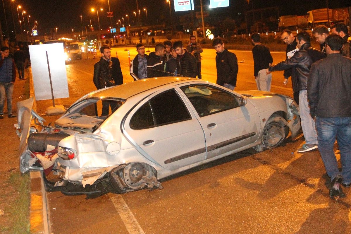 Elazığ\'da Trafik Kazası: 2 Yaralı