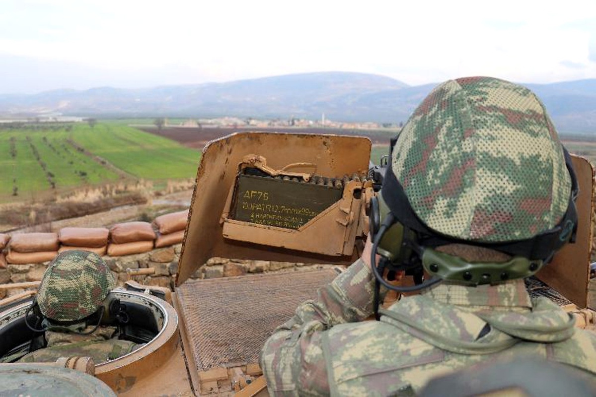 Hudut Birlikleri Afrin Sınırında Kuş Uçurtmuyor
