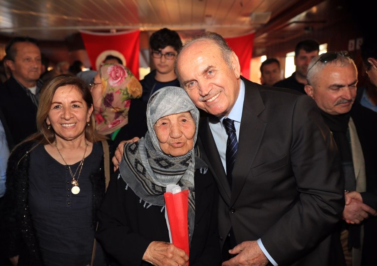 İstanbul Büyükşehir Belediye Başkanı Topbaş: "Güçlü Türkiye Dünyada Farklı Coğrafyaların Umudu...