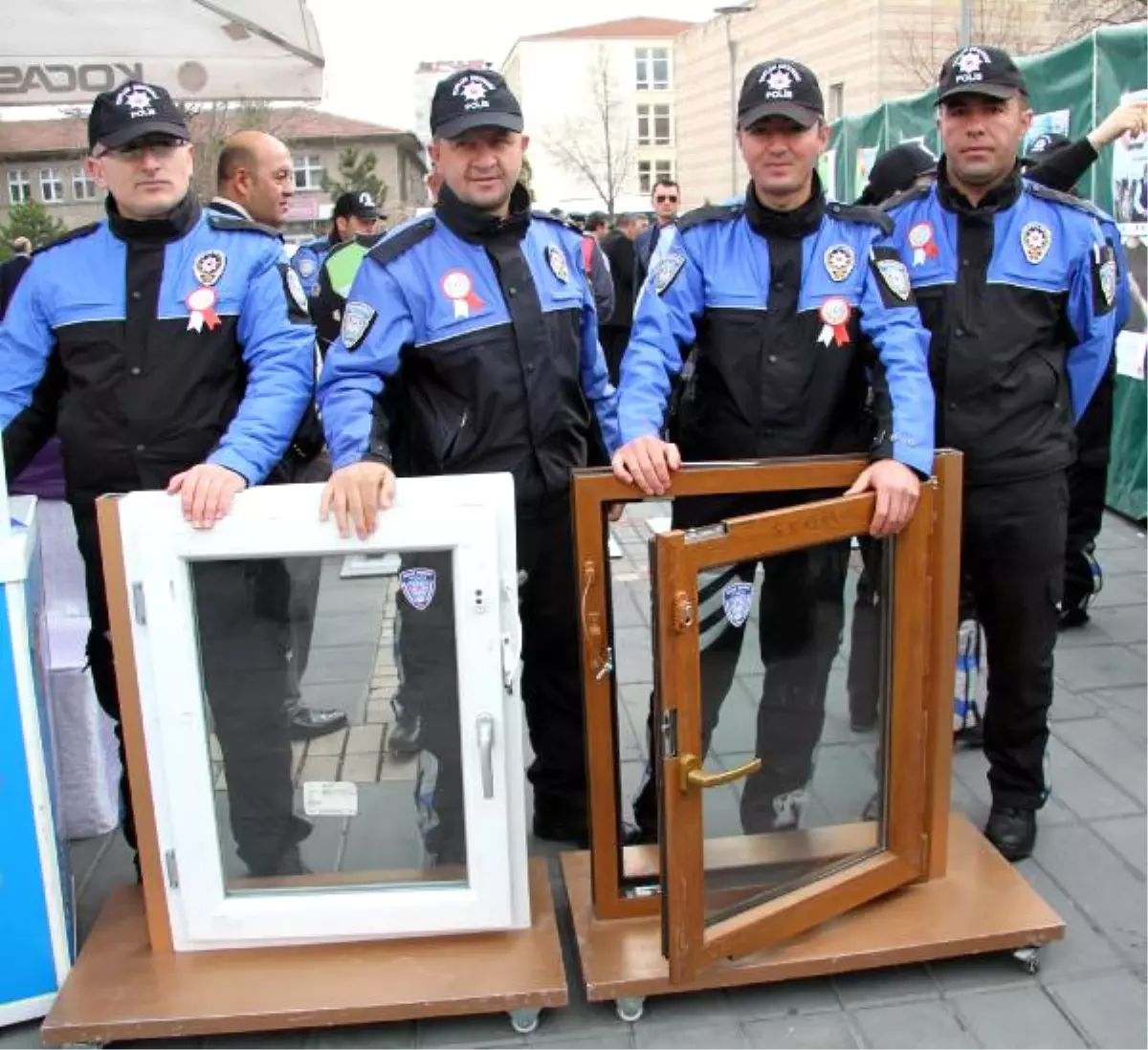 Kayseri\'de Polis Haftası Kutlaması