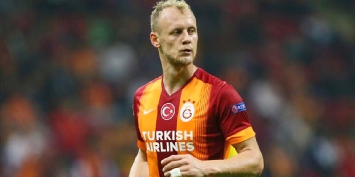 Semih Kaya\'yı Yerden Yere Vurdular