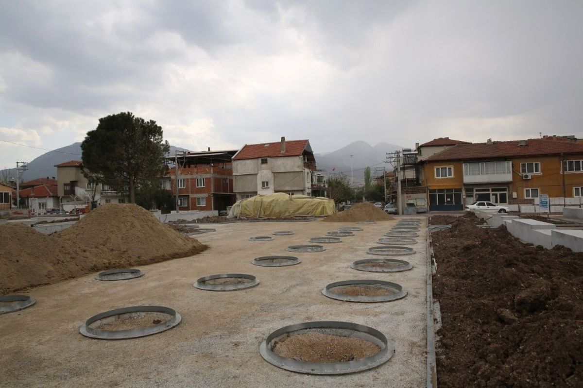 Soma\'da Meydan Projesi Devam Ediyor