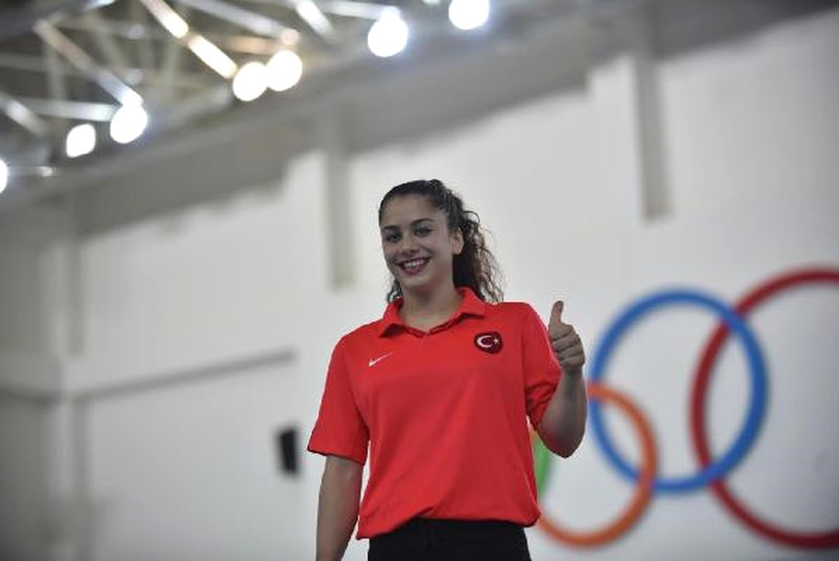 Tutya Yılmaz Hakkında Bilinmeyenleri Anlattı.