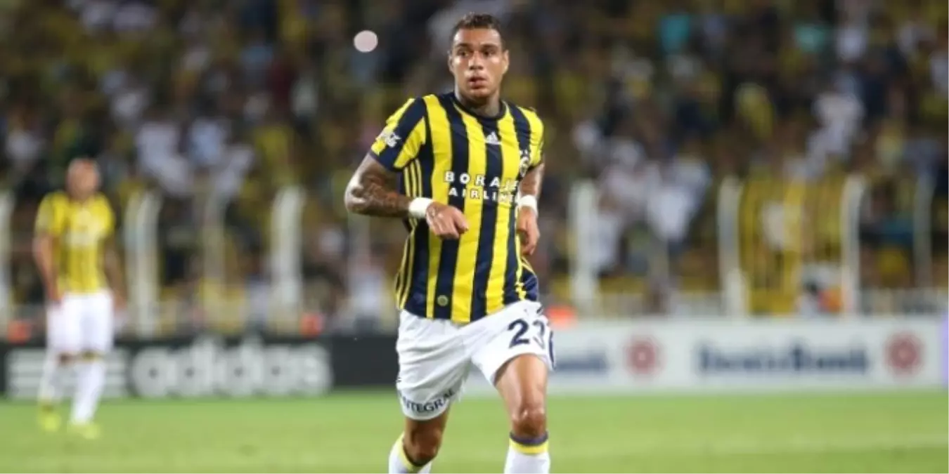 Sporting Lizbon, Fenerbahçe\'den Van Der Wiel\'a Talip Oldu