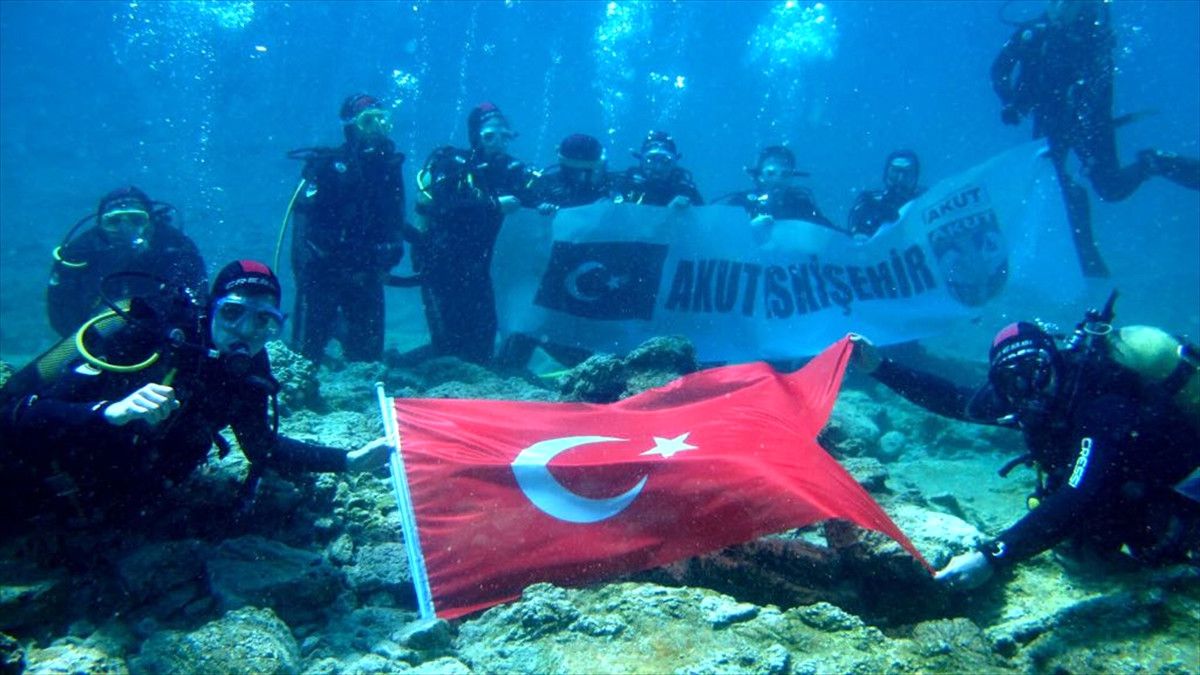 Akut Eskişehir Ekibi Dalış Eğitim Aldı