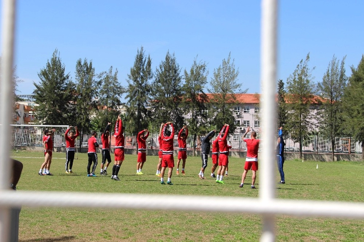 Aydınspor 1923\'lü Futbolculardan Basına Boykot