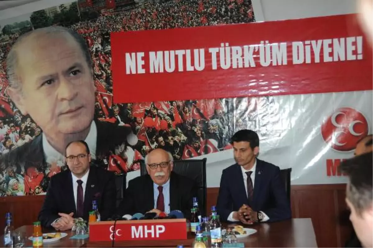 Bakan Avcı, Eskişehir\'de MHP\'yi Ziyaret Etti