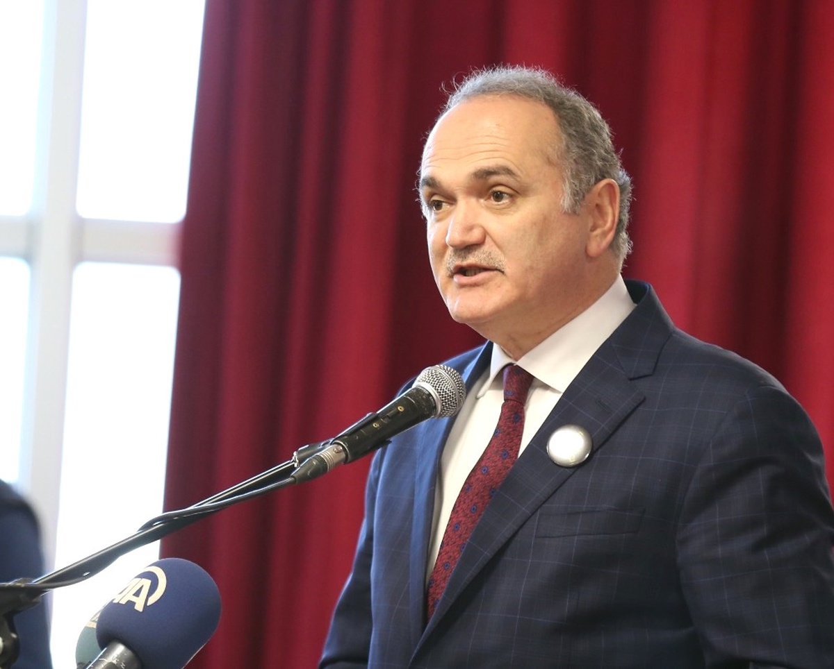 Bakanı Özlü, Emniyet Mensuplarıyla Bir Araya Geldi