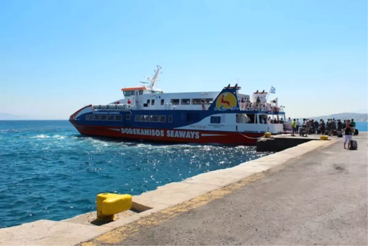 Bodrum\'dan Yunanistan\'a Katamaran Feribot Seferleri Başladı