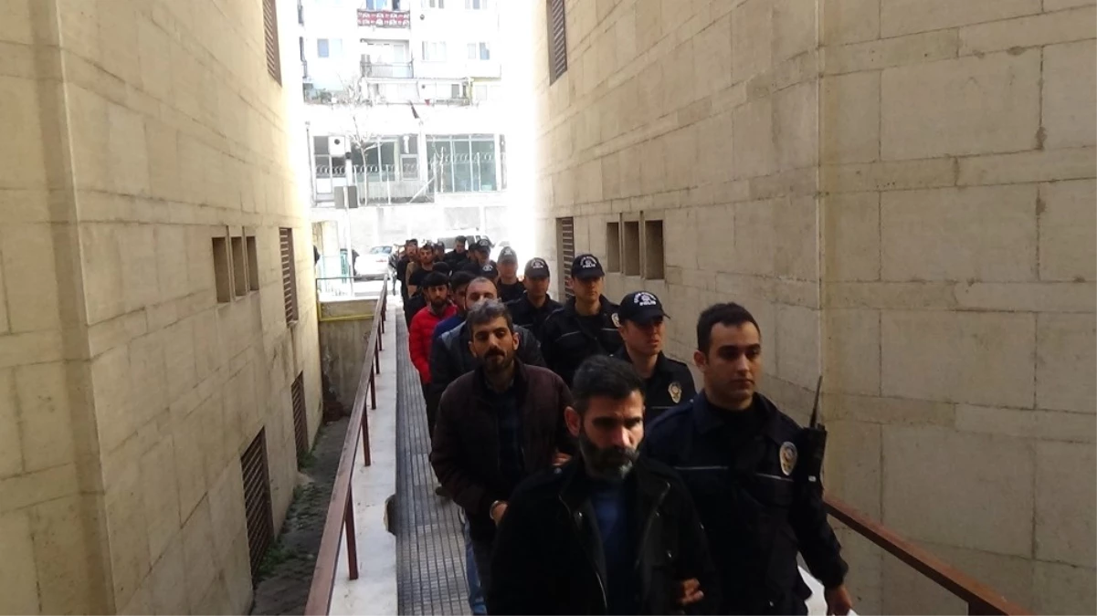 Bursa\'daki Terör Operasyonunda 10 Tutuklama