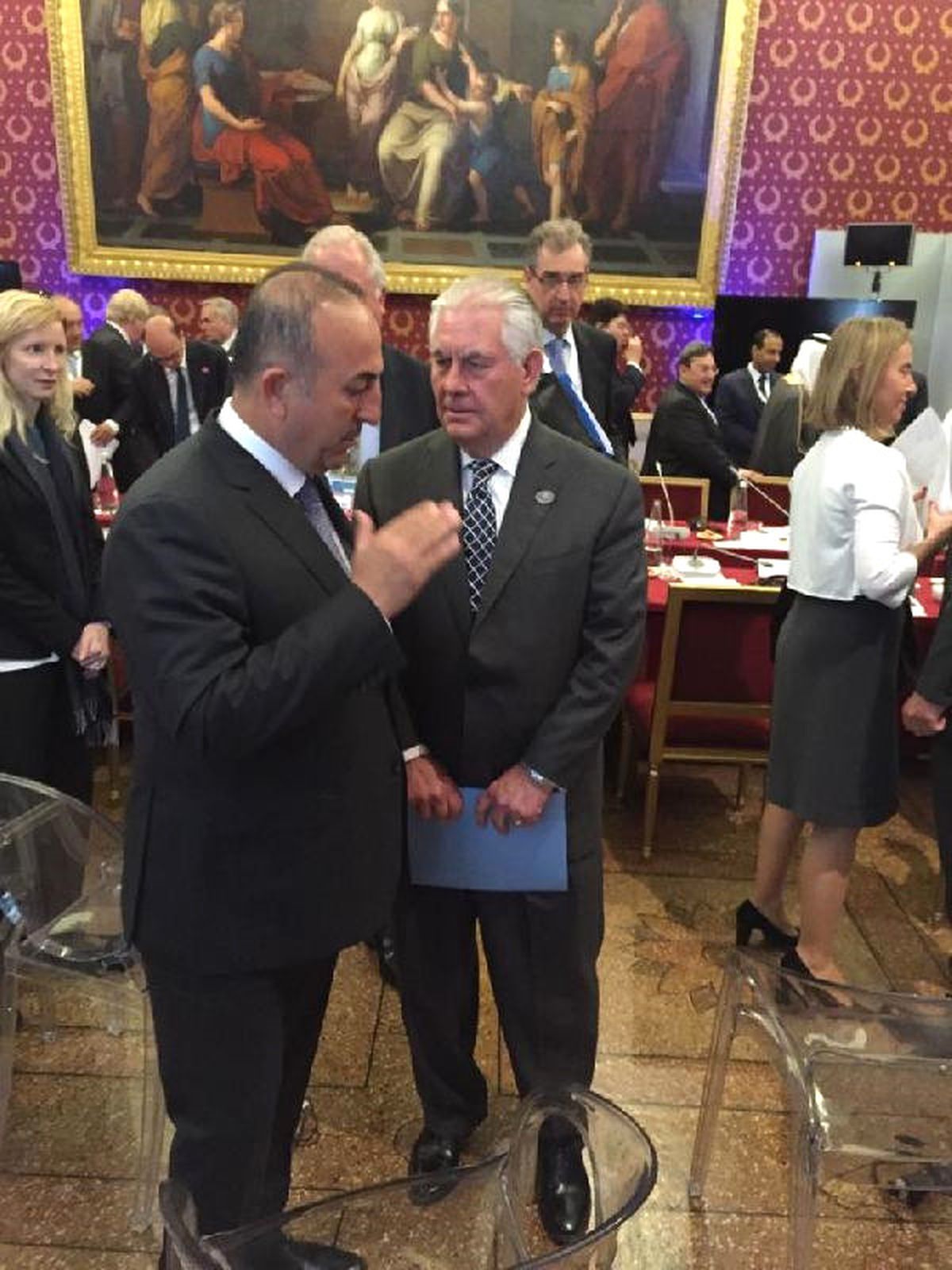 Dışişleri Bakanı Çavuşoğlu, İtalya\'da Düzenlenen G7 Dışişleri Bakanları Toplantısına Katıldı (2)