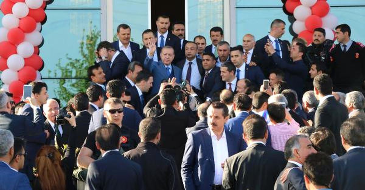 Erdoğan: Hiçbir Terör Örgütünün Sınırlarımızın Dibinde Bayrak Sallamasına İzin Veremeyiz (2)
