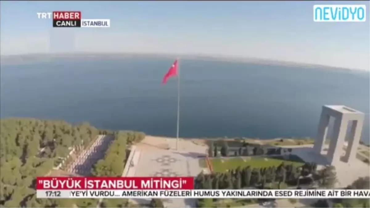 Erdoğan\'ın \'Evet\' Şiiri Yenikapı\'da İlk Kez Yayınlandı