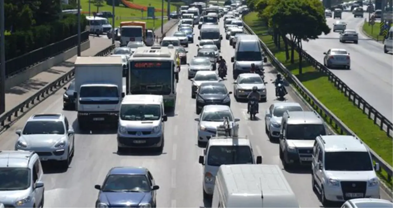 Hazine Müsteşarlığından Trafik Sigortasında "Tavan Fiyat" Açıklaması Açıklaması