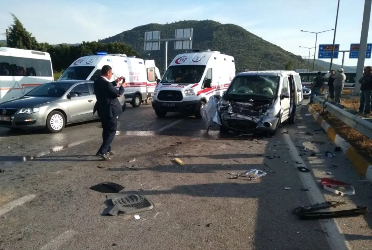 Kaymakam Trafik Kazası Geçirdi: 1 Ölü, 2 Yaralı