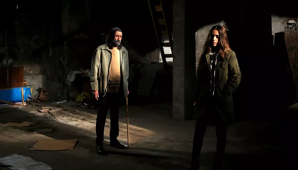 Melek, Sarp Ve Mert\'in Kardeş Olduğunu Öğrendi!