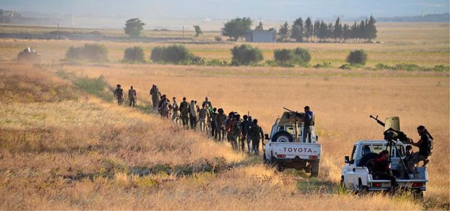 Suriyeli 100 Kişilik Grup Bab\'a Döndü