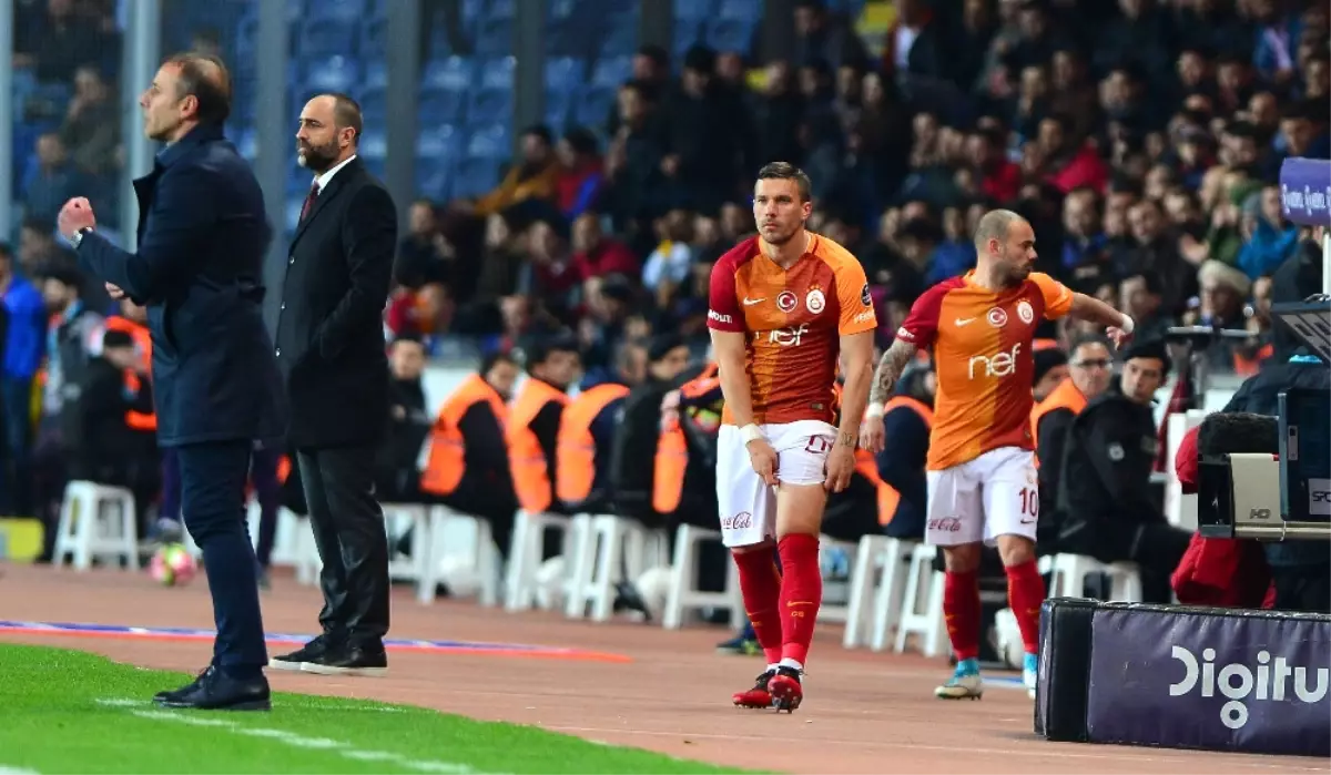 Tudor\'un Galatasaray\'ı Deplasmanda Kaybediyor