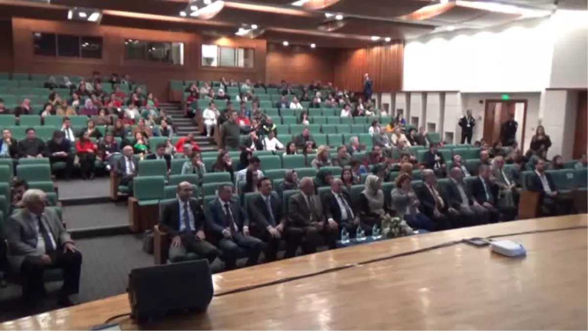 Yeni Anayasa ve Cumhurbaşkanlığı Hükümet Sistemi Konferansı"