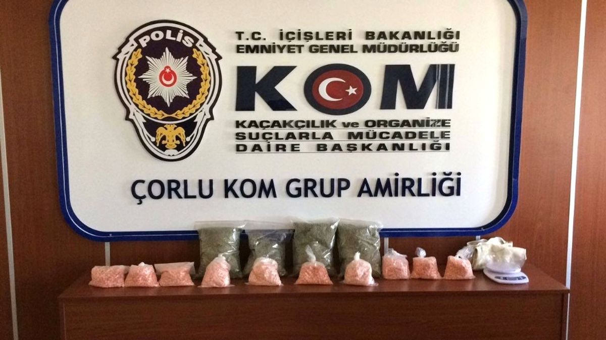 10 Bin Adet Uyuşturucu Hap ve 2 Kilogram Bonzai Ele Geçirildi