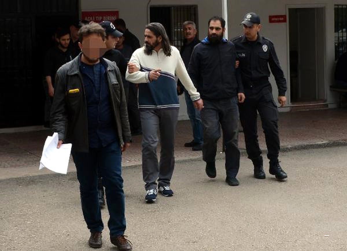 Adana\'da 15 Deaş Şüphelisi Adliyede