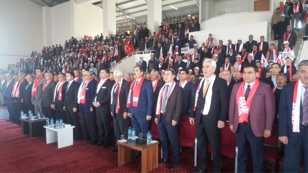 AK Parti\'den Referandum Çalışması