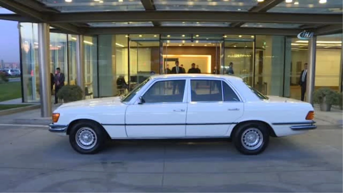 Başbakan Erzincan Gecesine Klasik Araba ile Gitti
