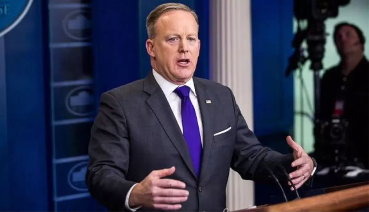 Beyaz Saray Sözcüsü Spicer\'dan "Hitler" Özrü