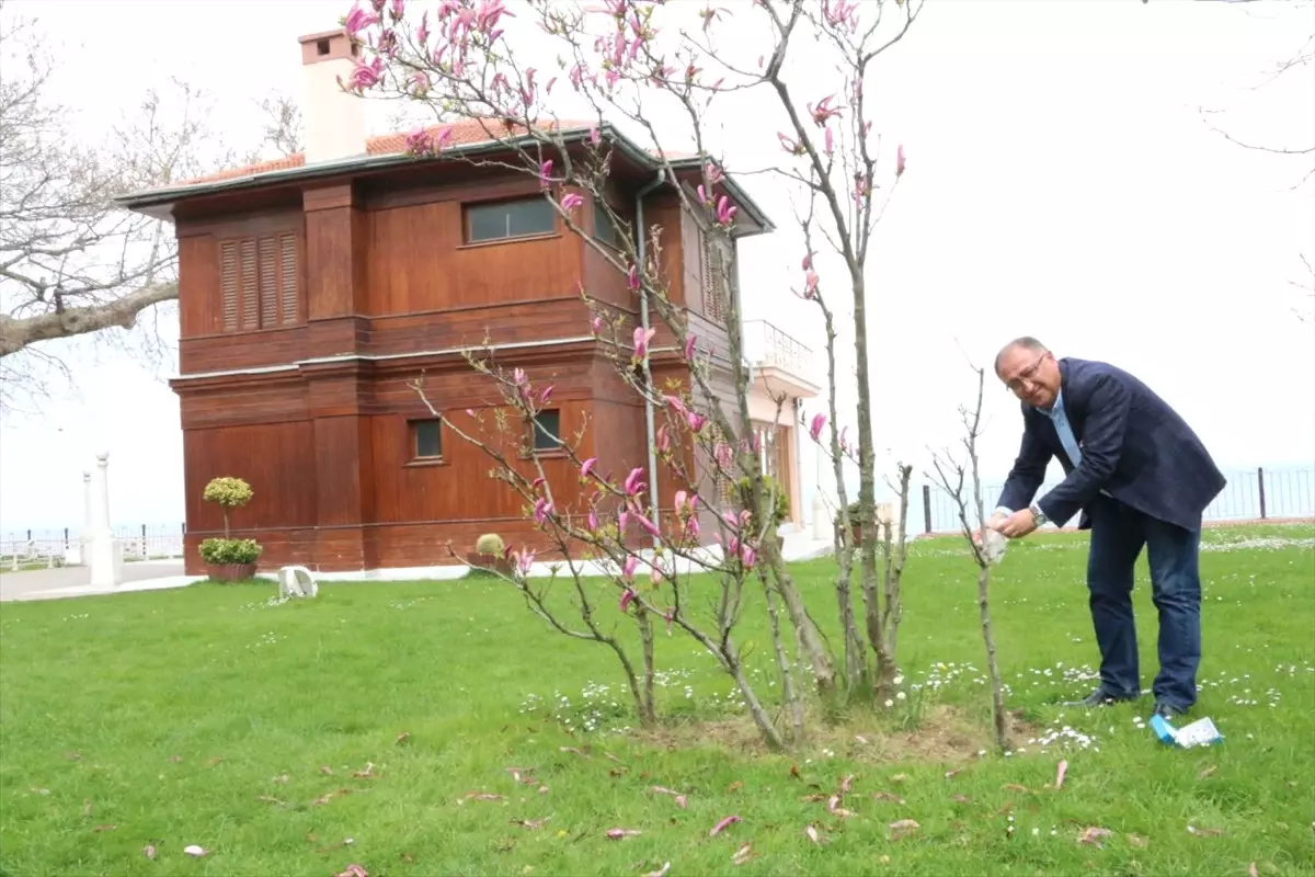 Çanakkale Şehitliklerinden "Yürüyen Köşk"E Toprak