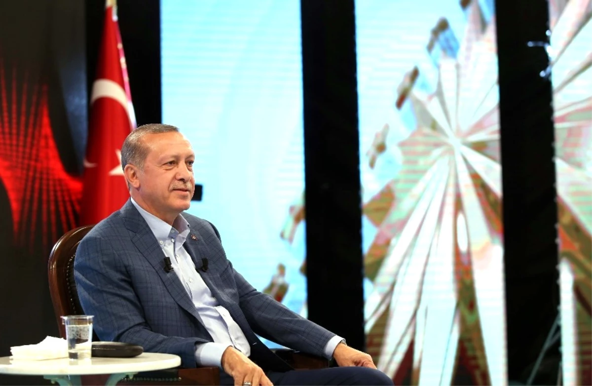 Cumhurbaşkanı Erdoğan Gençlerle Buluştu