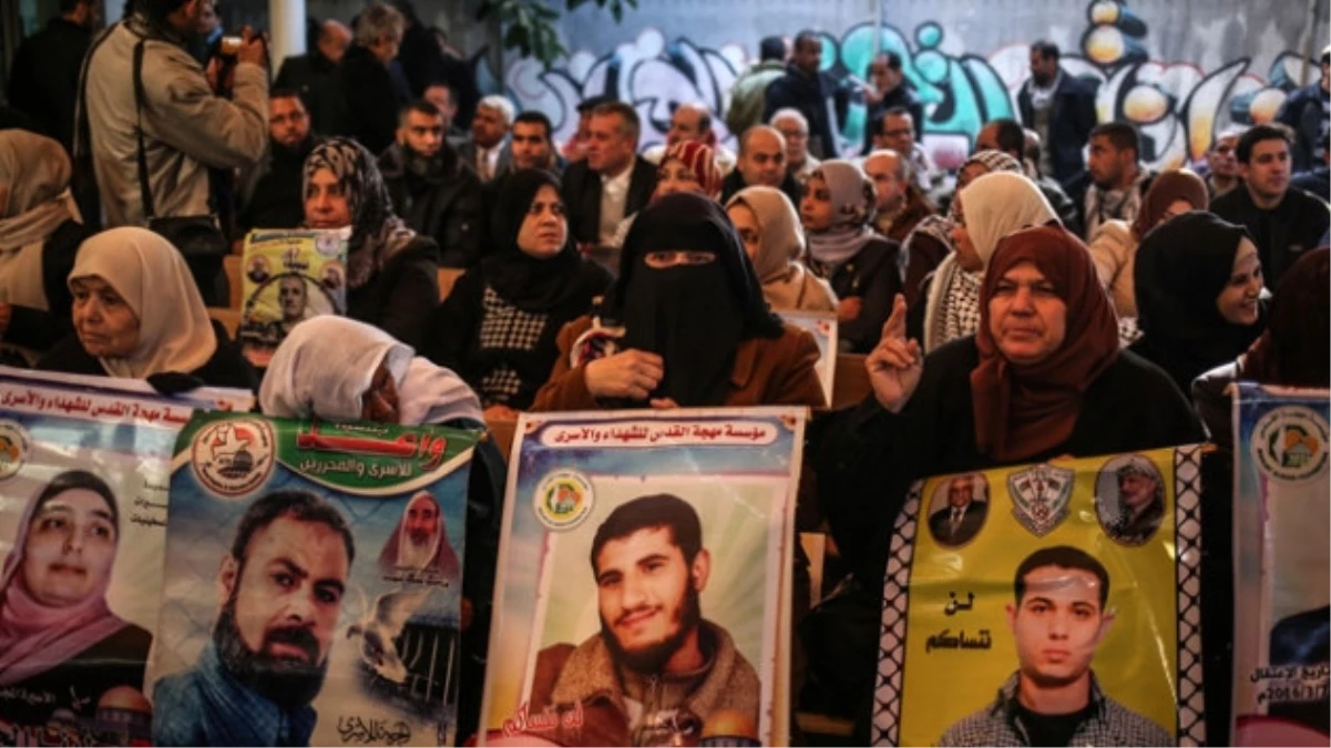 Filistinli Hasta Tutuklulara Destek Gösterisi