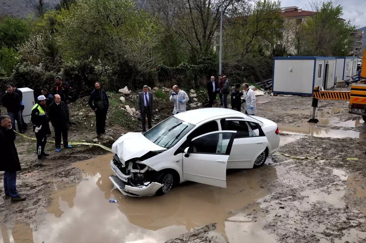 Polisten Kaçarken Aracıyla Irmağa Düşen Sürücünün Kaybolması