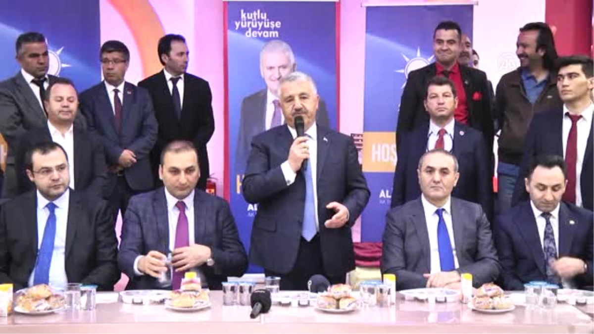 Ulaştırma Bakanı Arslan: "Gümüşhane ve Bayburt\'u Havalimanına Kavuşturacağız"