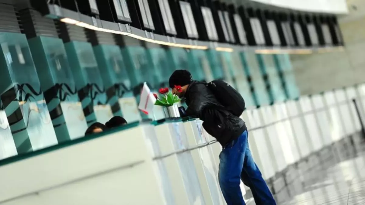 ABD\'deki Skandal Uçuşun Yolcularına Para İadesi Yapılacak