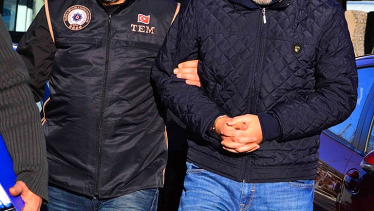 Adana\'da Uyuşturucu ve Kaçakçılık Operasyonu