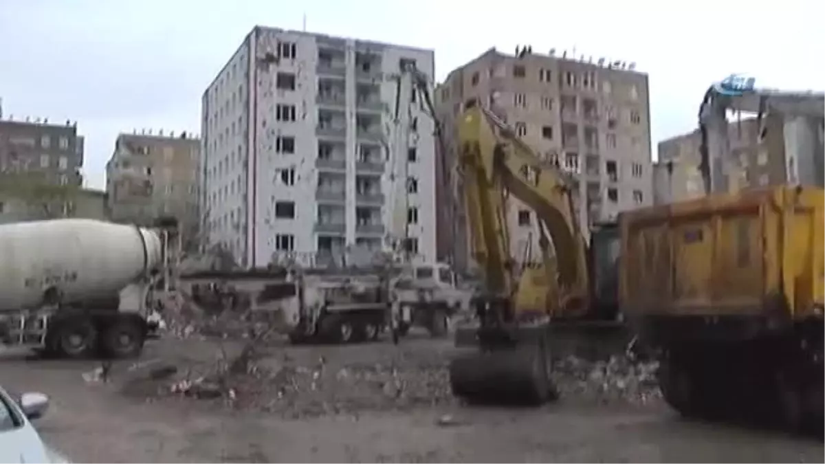 AK Parti Genel Başkan Yardımcısı Mehdi Eker: "Pkk Terör Örgütünün Söylediklerine İtibar Edecek...