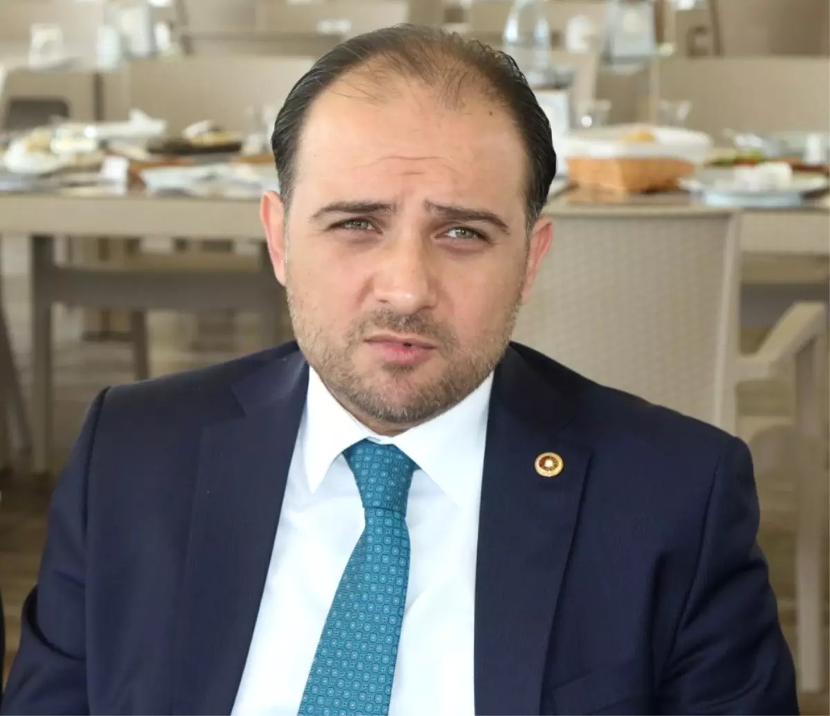 AK Parti\'li Baybatur: "Tarihi Bir Dönemeçteyiz"