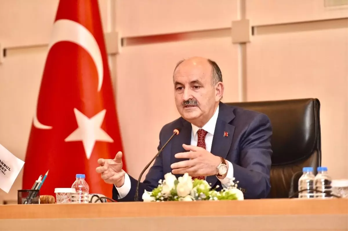 Bakan Müezzinoğlu: "Türkiye, İlk Defa Akıl Teri ile Alın Terini Bir Arada Harekete Sokan Bir...