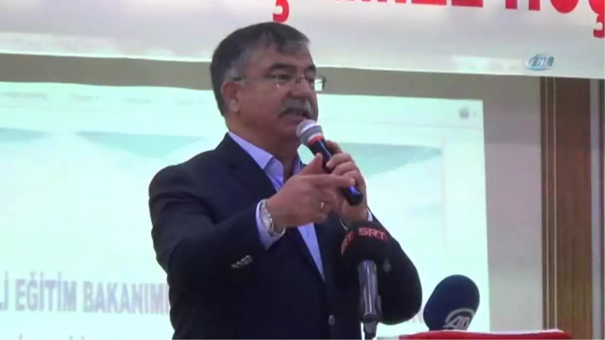 Bakan Yılmaz, "Halk Oylamasında Yapacağımız Şey Başkanı Seçmektir"