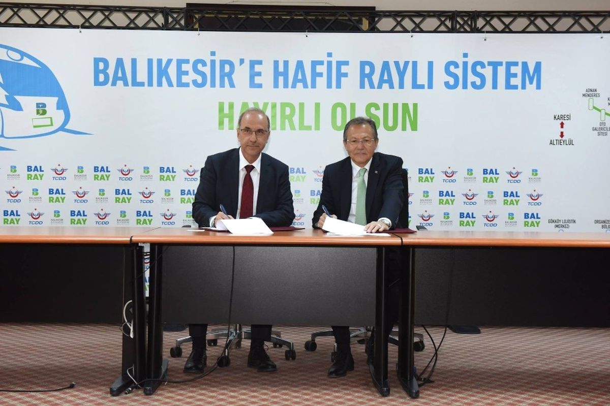 Balıkesir\'e Hafif Raylı Sistem İçin İlk Adım Atıldı