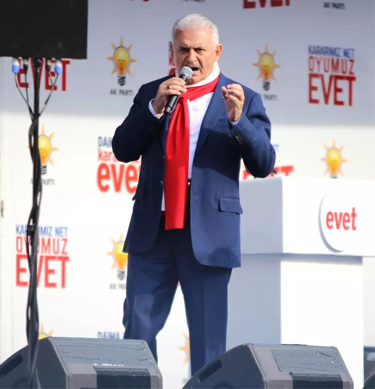 Başbakan Binali Yıldırım Bilecik\'te Halka Seslendi (1)